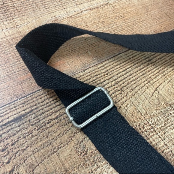 NEW Little Earth Productions Bucket Bag Drawstring Vacation Monochrome Boho - Picture 2 of 6